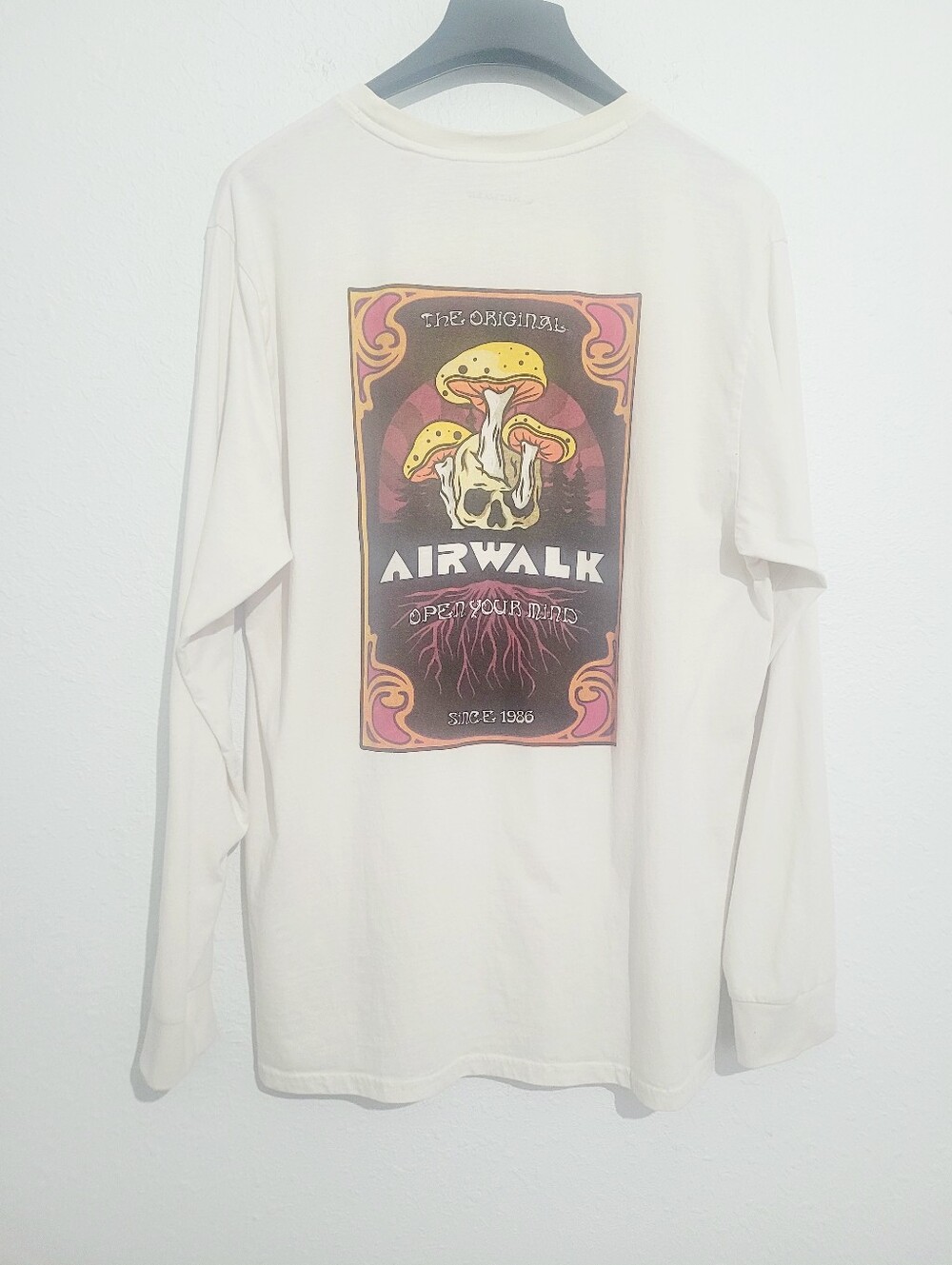 Airwalk 3XL Long Sleeve Graphic T-Shirt Skull Mushroom Open Your Mind White